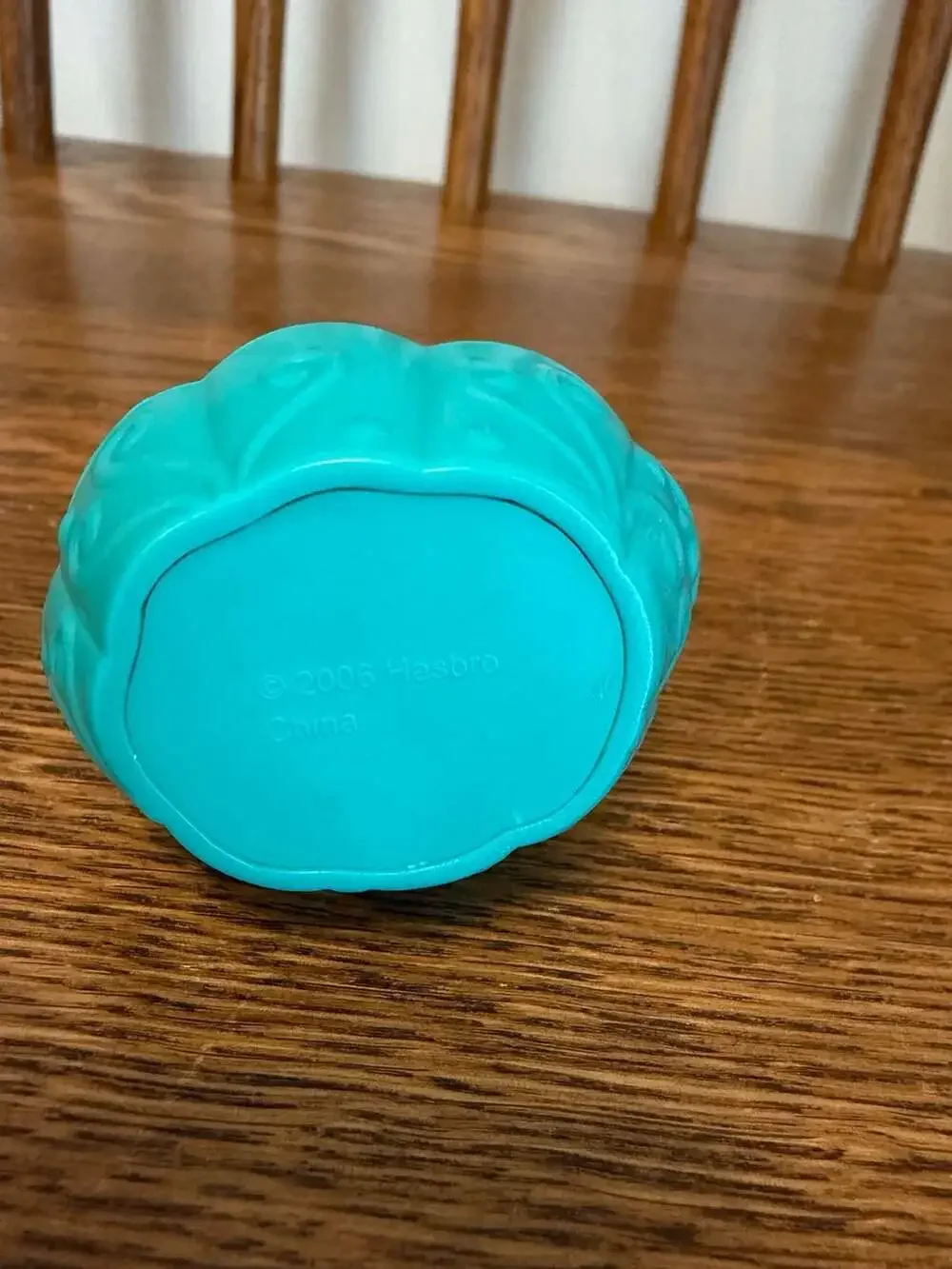 Hasbro Littlest Pet Shop Round & Round Pet Town Swing Basket